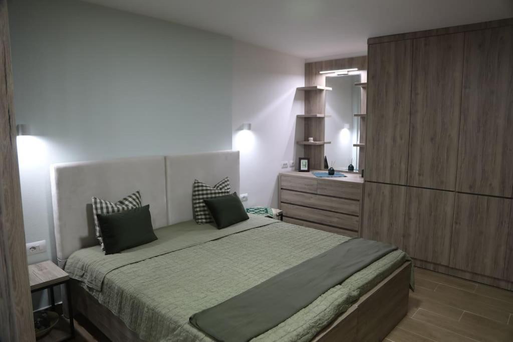 Kosta'S Home Tirana Eksteriør billede