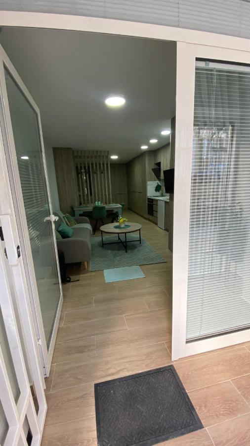Kosta'S Home Tirana Eksteriør billede